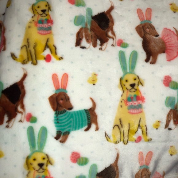 ✨NWT✨ Isaac Mizrahi Easter Egg Spring Polka Dot Bunny Ears Dog Throw Blanket - Picture 11 of 11
